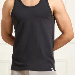 modern crew Men Vest-picture-28