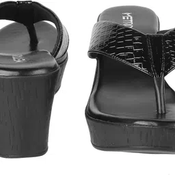 metro Women Wedges Sandal image 2