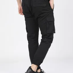 highlander Men Cargos image 2