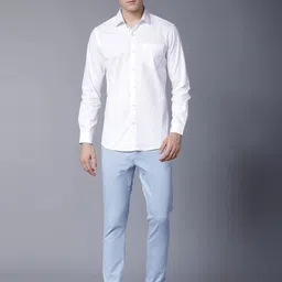 highlander Men Slim Fit Light Blue Cotton Blend Trousers image 5