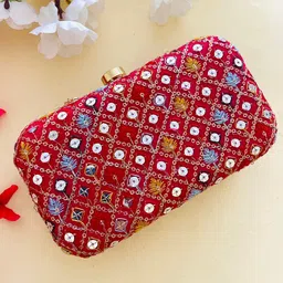 thebyrastore Party Maroon Clutch image 2