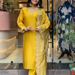 dishwa fashion Women Silk Blend Kurta Pant Dupatta Set image 2