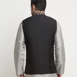 kraft india Embroidered Men Waistcoat image 2