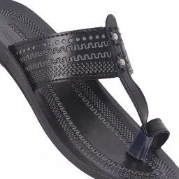 poddar Men Sandal image 3