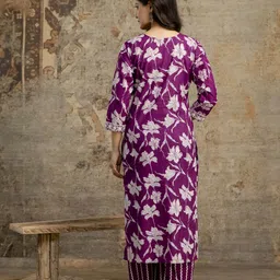 shoecom Women Pure Cotton Kurta Dhoti Pant Dupatta Set image 3