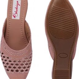 shokiya Women Bellies Sandal-picture-23