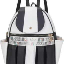 tk intar Small 11 L Backpack Less black image 1