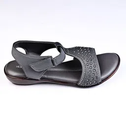 heelistic Women Flats Sandal image 2