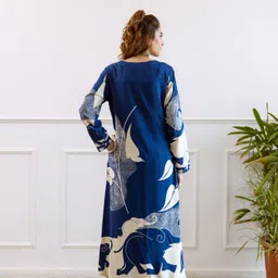 nehamta Women Silk Blend Kurta Pant Set image 2