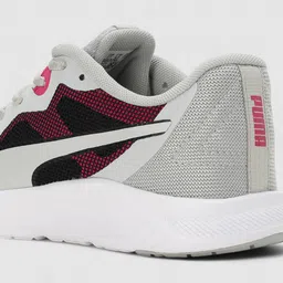 puma Seriah women Running Shoes For Women image 4