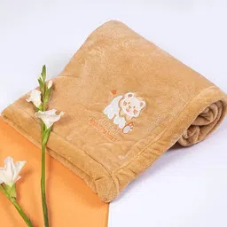 brandonn Embroidered Crib Crib Baby Blanket for AC Room image 3