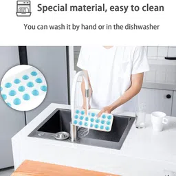 dreamy delights Blue Silicone Ice Cube Tray image 3