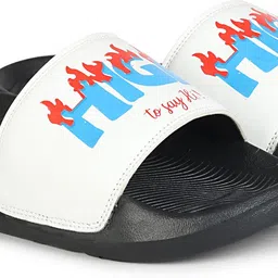 foot print Men Flip Flops image 4