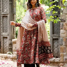 klosia Women Viscose Rayon Kurta Pant Dupatta Set image 5