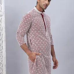 jompers Men Embroidered Pure Cotton Straight Kurta image 5
