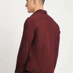 the bear house Men Slim Fit Solid Spread Collar Casual Shirt image 2