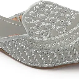 shokiya Women Flats Sandal image 4