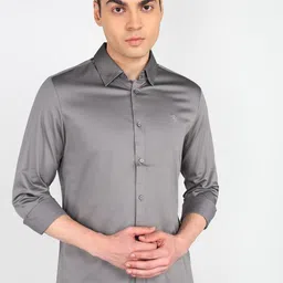 being human Men Slim Fit Solid Casual Shirt-picture-12