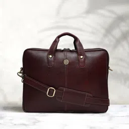 hammonds flycatcher Men Brown Messenger Bag - Extra Spacious-picture-27