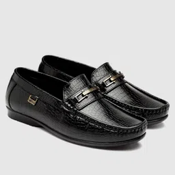 action Lightweight | Comfortable | Trendy | Daily Wear | Synthetic Leather Loafers For Men image 5
