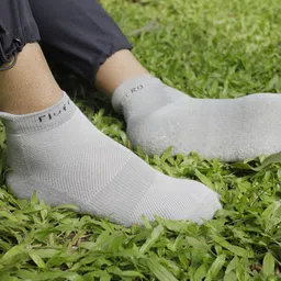 nescro FluffyFit Bamboo Ankle Socks For Men Men Solid Ankle Length image 4