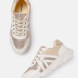 dressberry Walking Shoes For Women image 2