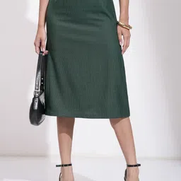 Women Checkered A-line Green Skirt-image-1