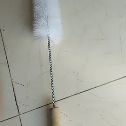 q1 beads 25 Inches Long Bisleri Bottle Cleaning Brush for Cleaning Glass Bottle/Plastic Bottle/Fish Tank Brush Cleaner Tool Nylon Brush(White) image 3