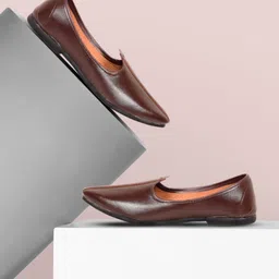 jaipur trendcraft Jutis For Men image 1