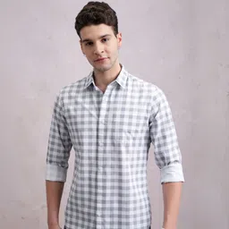 highlander Men Slim Fit Checkered Cut Away Collar Formal Shirt-picture-20