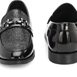 invictus Slip On For Men image 4