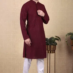koshin Men Paisley, Embroidered Cotton Blend Straight Kurta image 3