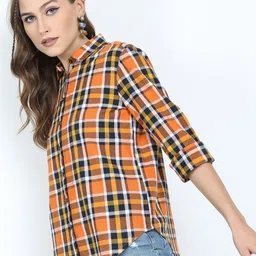 tokyo talkies Women Regular Fit Checkered Cut Away Collar Casual Shirt image 4