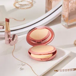 Lakme 9to5 Unreal Dual Cover Pressed Powder,  2 In 1 Compact + Foundation, 10 Ivory, 9g image 3