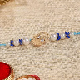 KARATCART Gold Plated Fish Design Crystal Kundan Thread Bhiya Rakhi with Roli & Chawal-picture-11