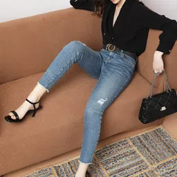 Vero Moda Women Skinny Fit High-Rise Mildly Distressed Heavy Fade Cotton Jeans-image-54