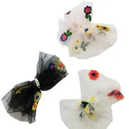 FEMMIBELLA Girls Set of 3 Beaded Alligator Hair Clip-image-90