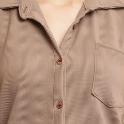 divaas Women Regular Fit Self Design Spread Collar Casual Shirt image 4