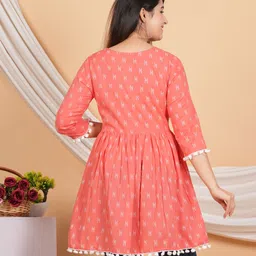 metafab Casual Regular Sleeves Printed Women Pink Top image 2