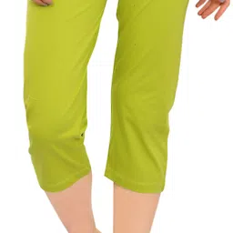 zebu Women Green Capri-picture-12