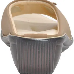 khadim's Women Heels Sandal image 2