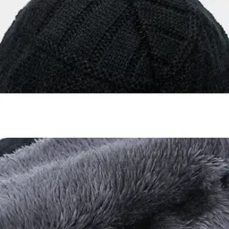 winntressy Beanie image 4