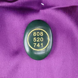 multiagate Green Jade Crystal Money Switch Word & Zibu Symbol of Prosperity Oval Shape Decorative Showpiece - 0.5 cm image 2