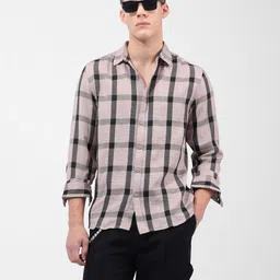 the indian garage co. Men Regular Fit Checkered Casual Shirt-picture-14