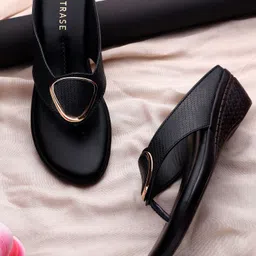 trase Women Wedges Sandal-picture-21