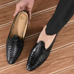 house of pataudi Men Brown Textured Leather Slip-On Loafers with Handcrafted Woven Design Mojaris For Men-picture-12