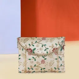 lancer Casual Cream Clutch-picture-16