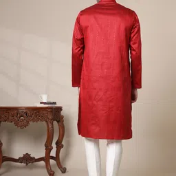 adhirajan Men Cotton Silk Kurta Pyjama Set image 2