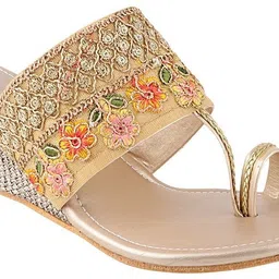 glematoz Women Wedges Sandal image 3