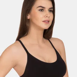 Tweens Pack Of 3 Full Coverage Lightly Padded Sports Bra With All Day Comfort image 2